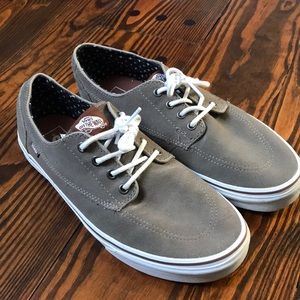 Vans gray suede sneakers unisex men 10.5 women 12